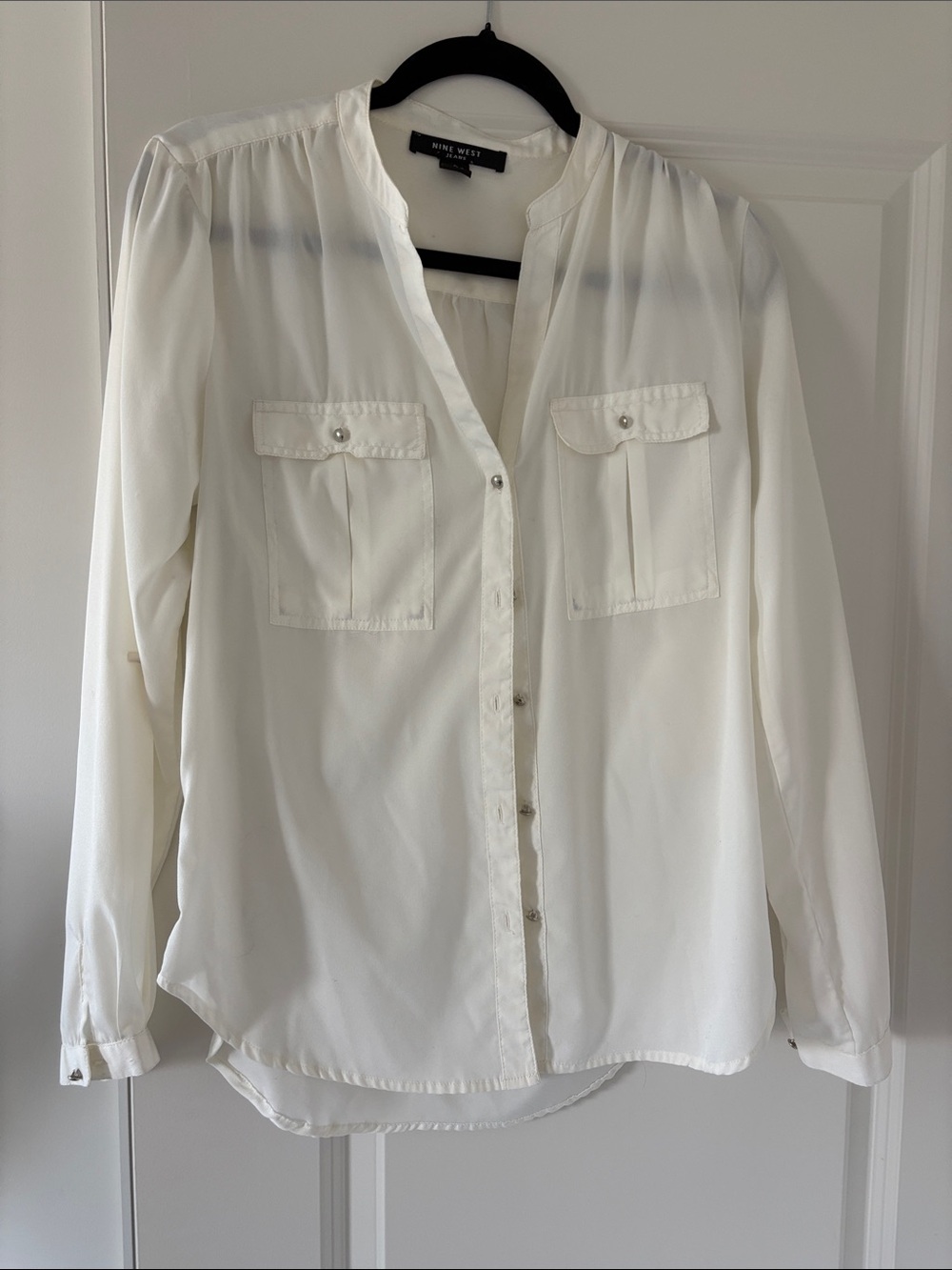 Nine West Ivory Button-Front Long Sleeve Blouse